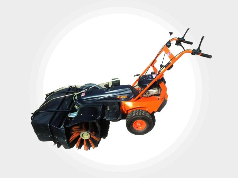 Kehrmaschine mieten in Berlin KTG Baumaschinen